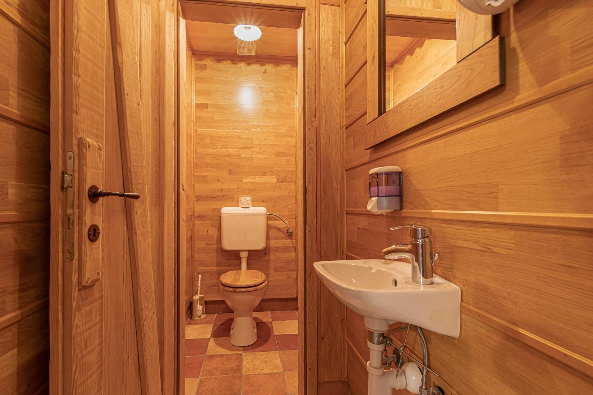 House Na Meji With Sauna - Happy Rentals Pivka Εξωτερικό φωτογραφία