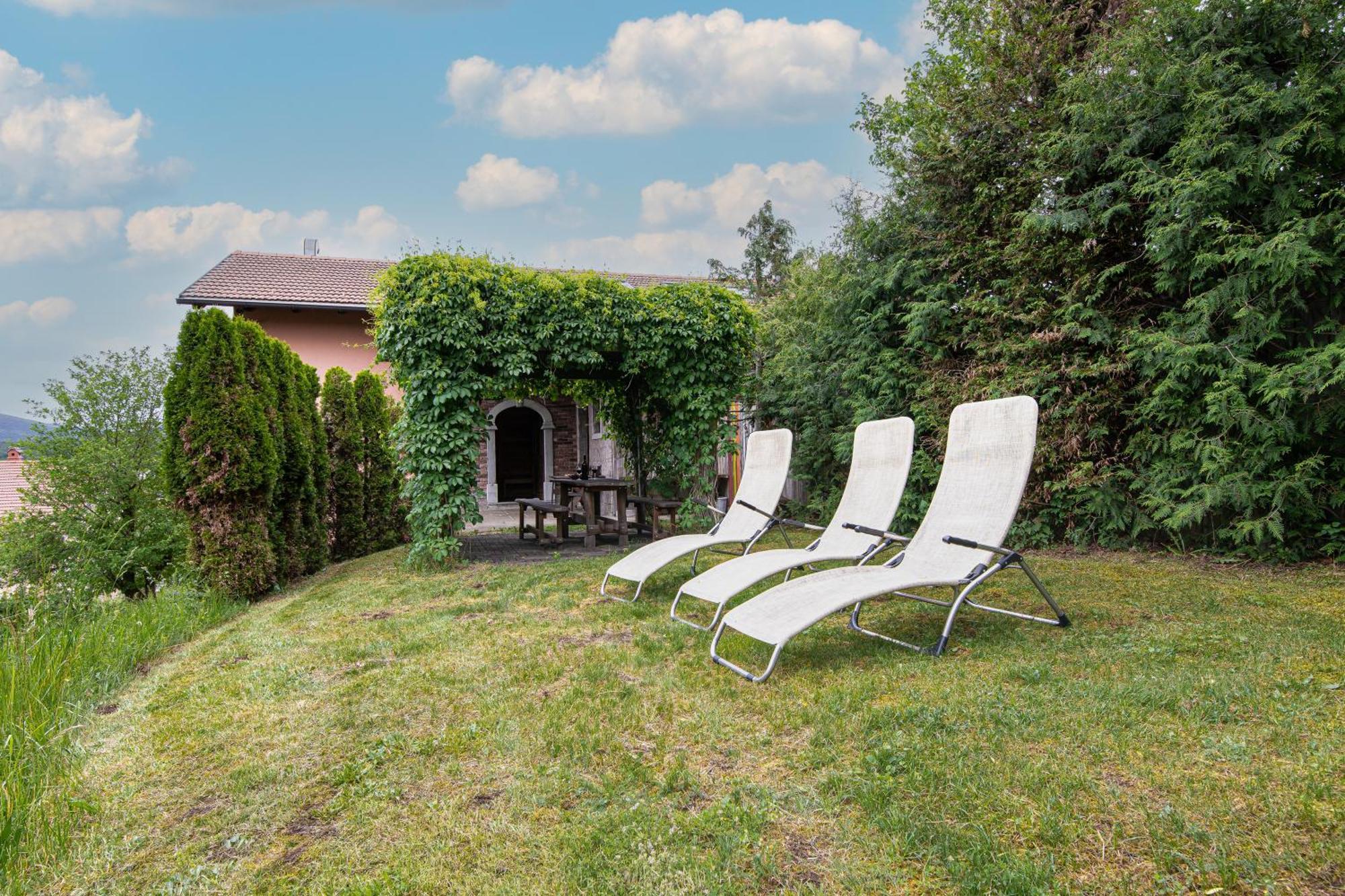 House Na Meji With Sauna - Happy Rentals Pivka Εξωτερικό φωτογραφία